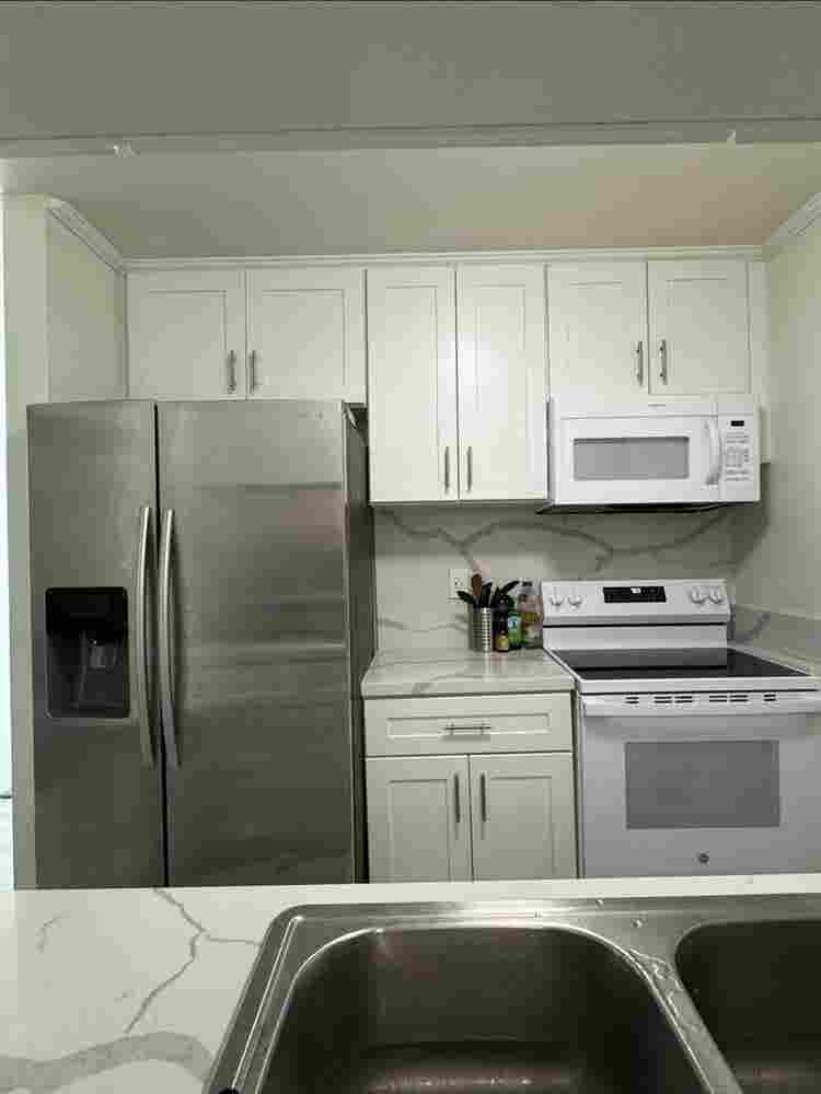 Roommate for bedroom Pico-Rivera