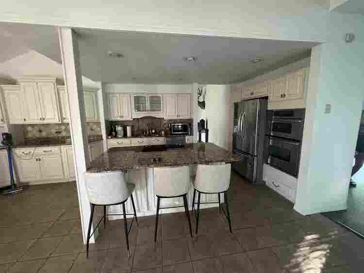 Golf, lake, play peaceful retreat