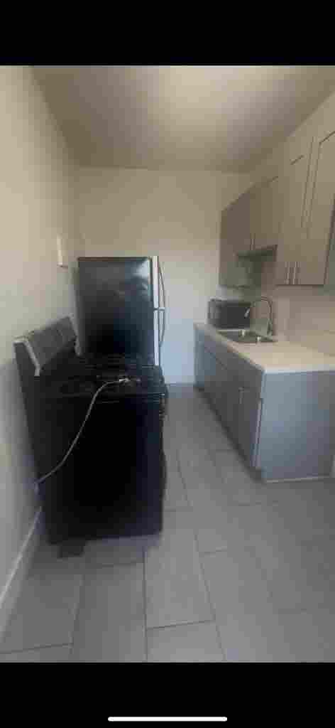 Studio apt