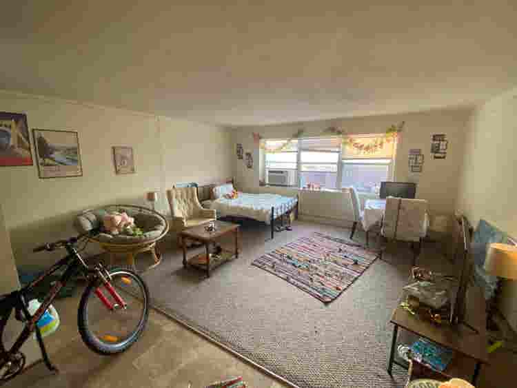 Spring Semester Studio Sublet