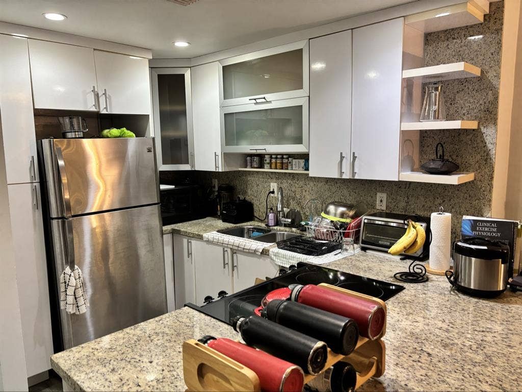 Shared Waterfront Studio