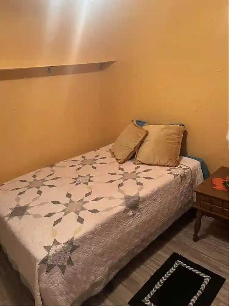 Single room and bathroom