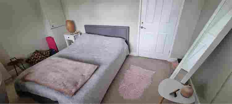 Spacious Double Room 3min from stat