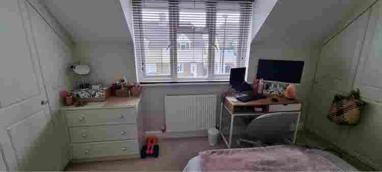 Spacious Double Room 3min from stat