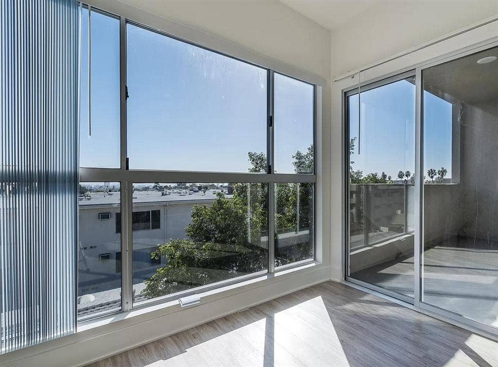 3 BR in Los Angeles