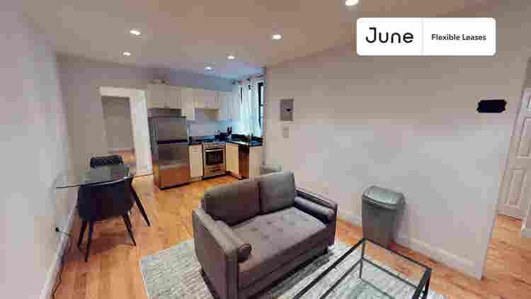 2 BR in New York City