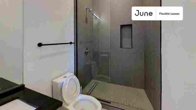 4 BR in Chicago