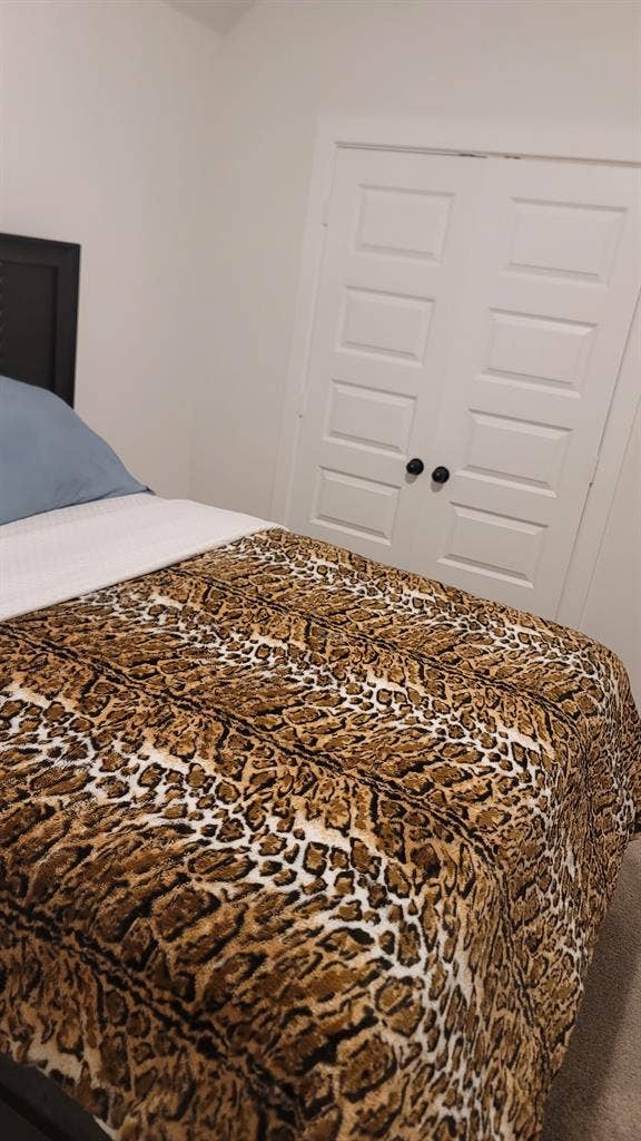 Room available for rent