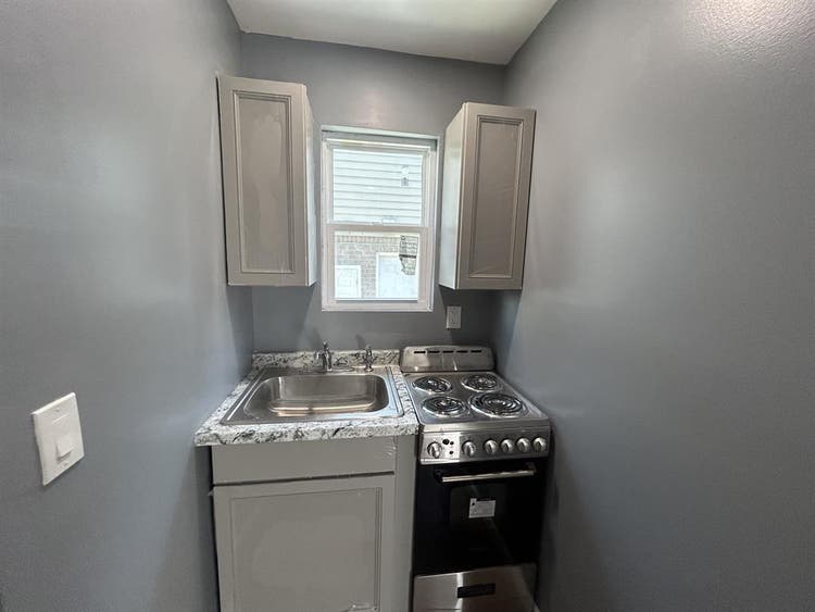 New construction studio