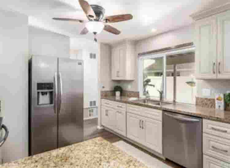 Private Bed/Bath in Furnished Home