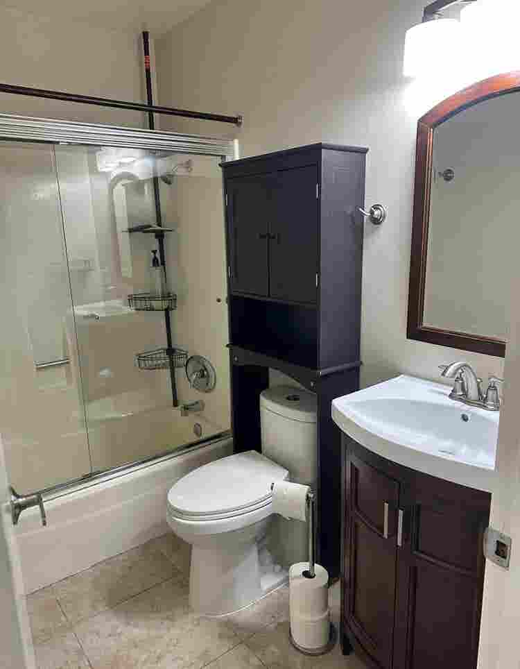 Private Bed/Bath in Furnished Home