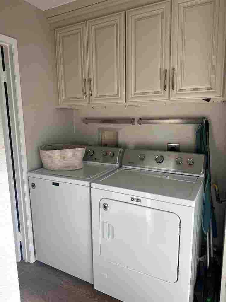 Private Bed/Bath in Furnished Home