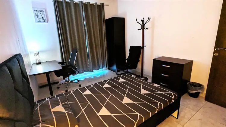 Private Bedroom- ALL bills included