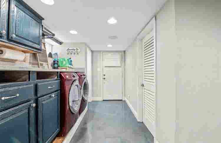 Lower level for rent