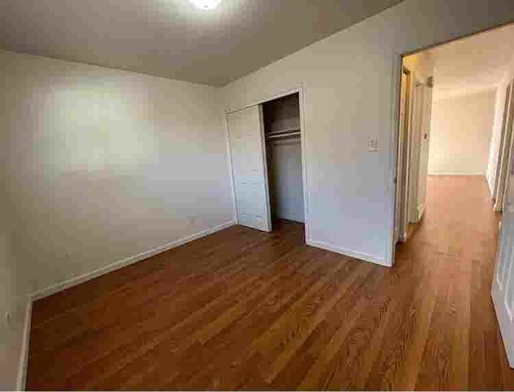 A healthy big Furnished room