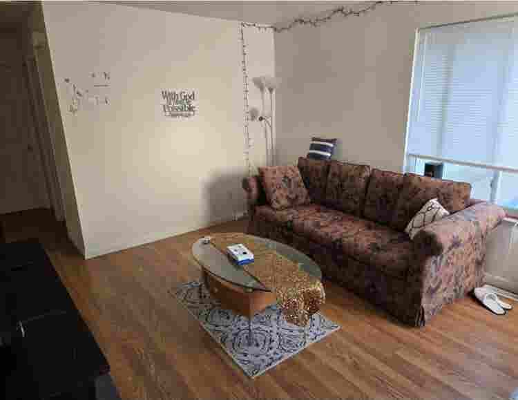 A healthy big Furnished room