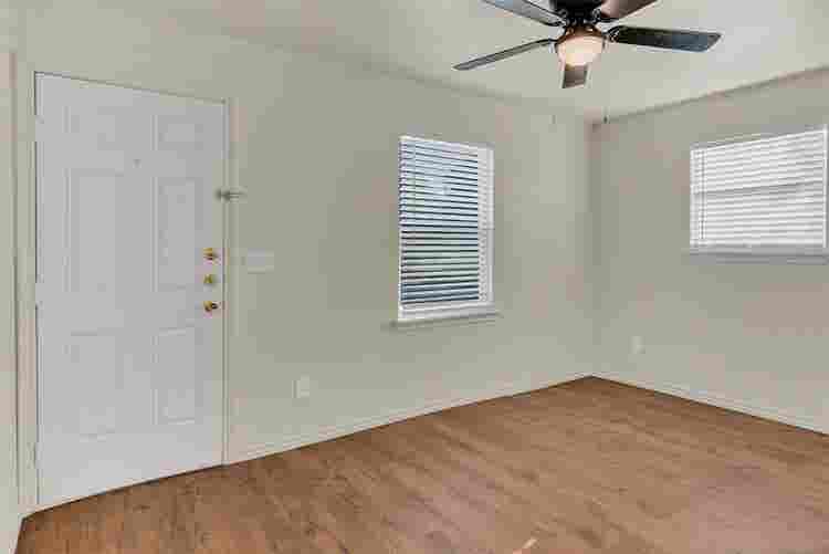 4 BR in Fort Worth