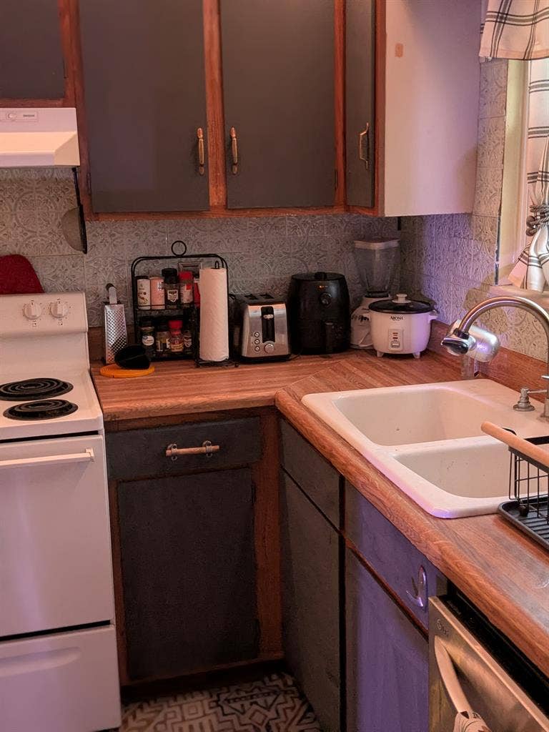 Private Newly Furnished Room