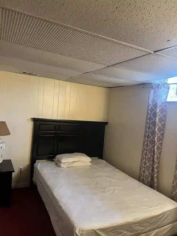 Furnished Room for rent