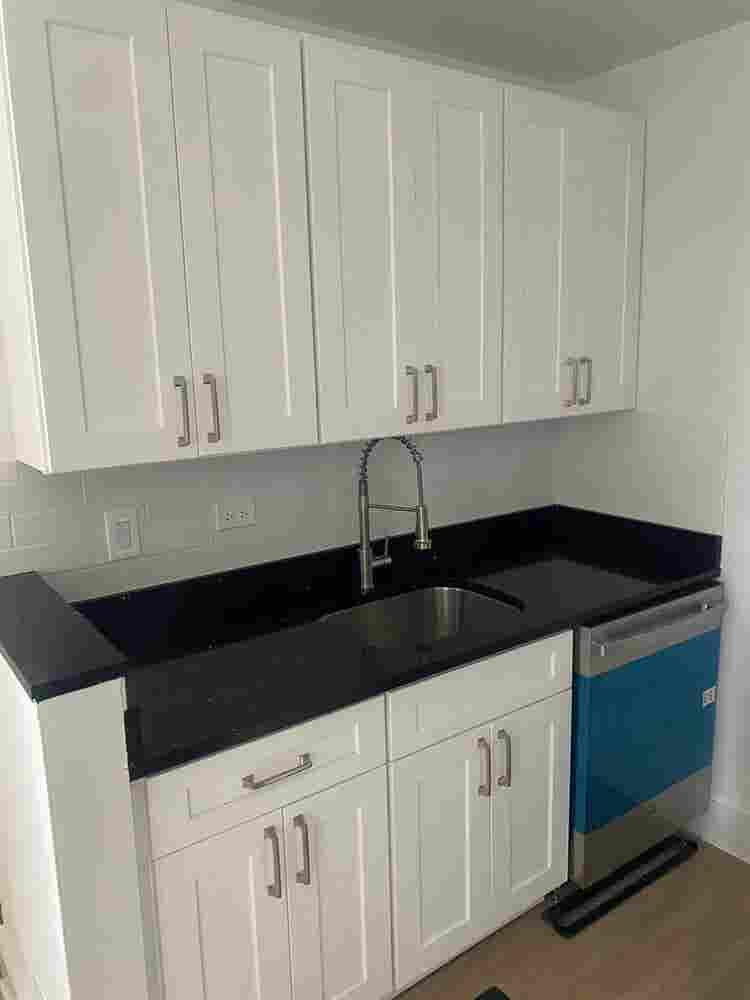 ✨Affordable Room in Midtown South✨