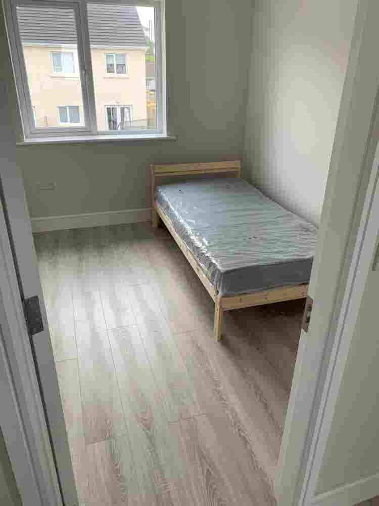 Room for vegan or lacto vegetarian.