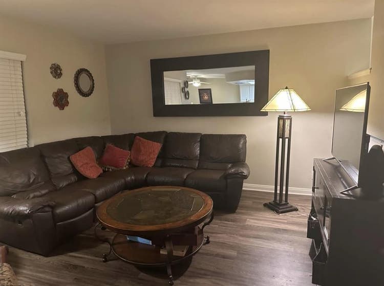Large Master Bedroom Jan 1st