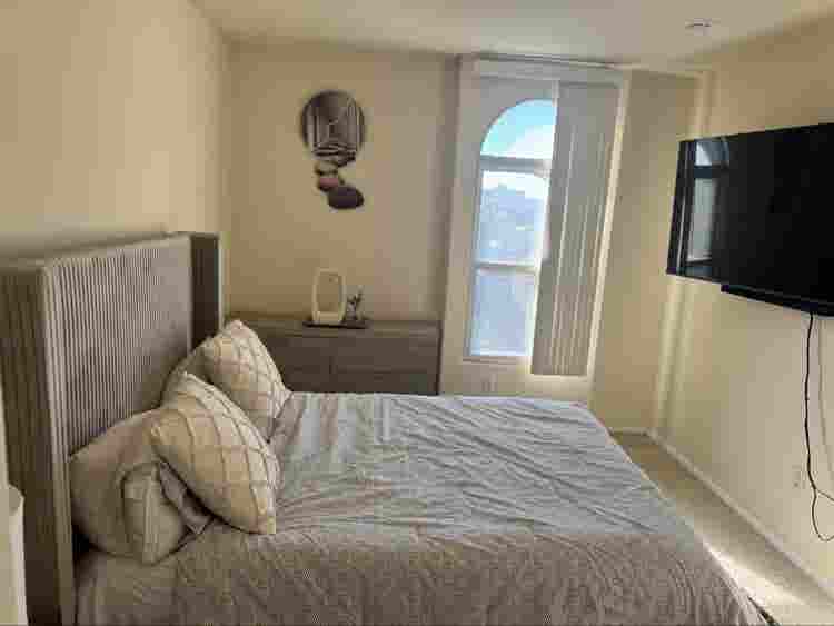 Private Room + Bath. Prime DTLA