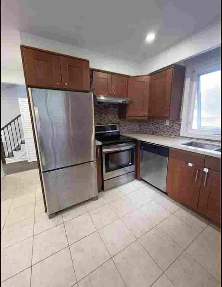 Private room with Bathroom for Rent