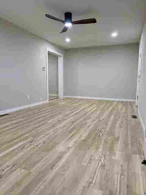 Charming ! 2 bedrooms place.