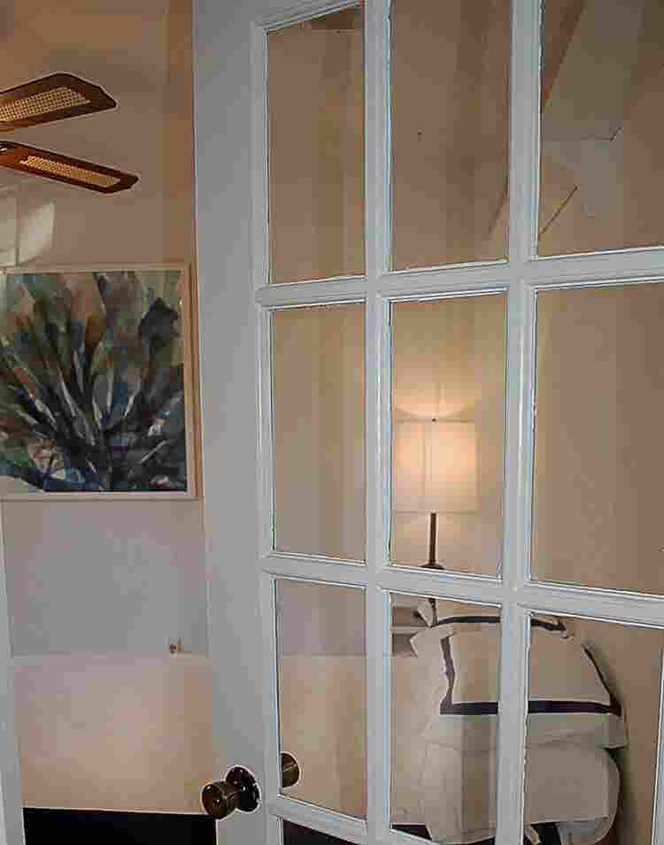 Own 3 Rooms in Beautiful Townhouse