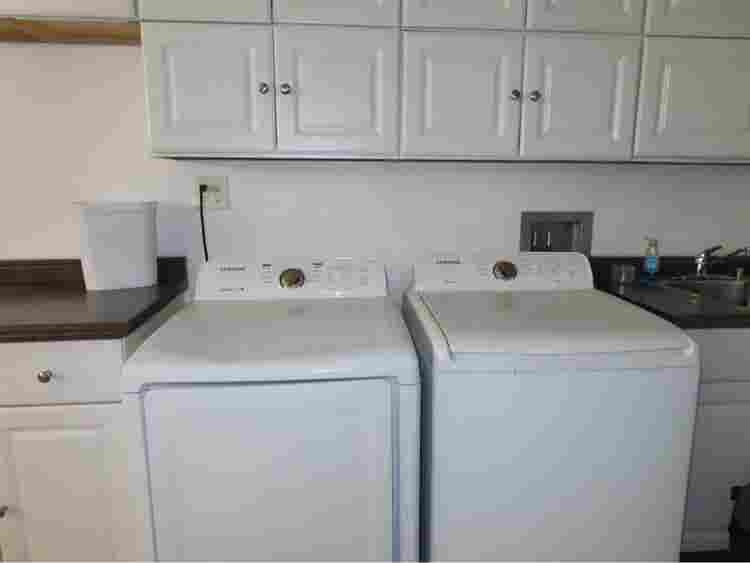Seeking for female roommate - $