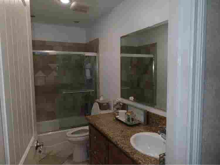 Seeking for female roommate - $
