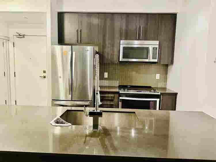1 Bedroom Apartment For Lease