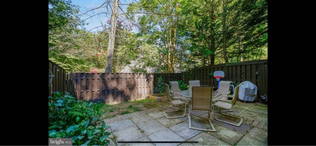 Walk-In 1BR Basement Apt + Parking