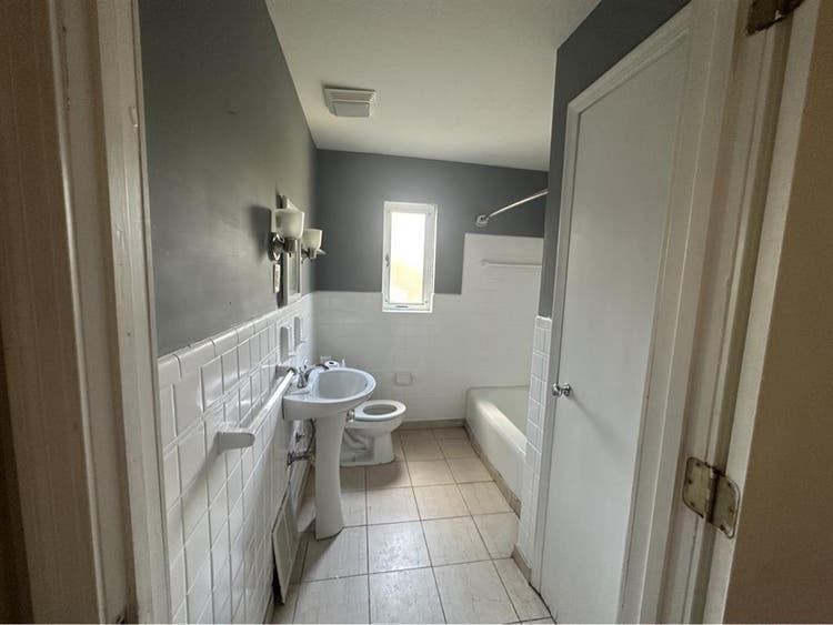 4 bedroom house!!