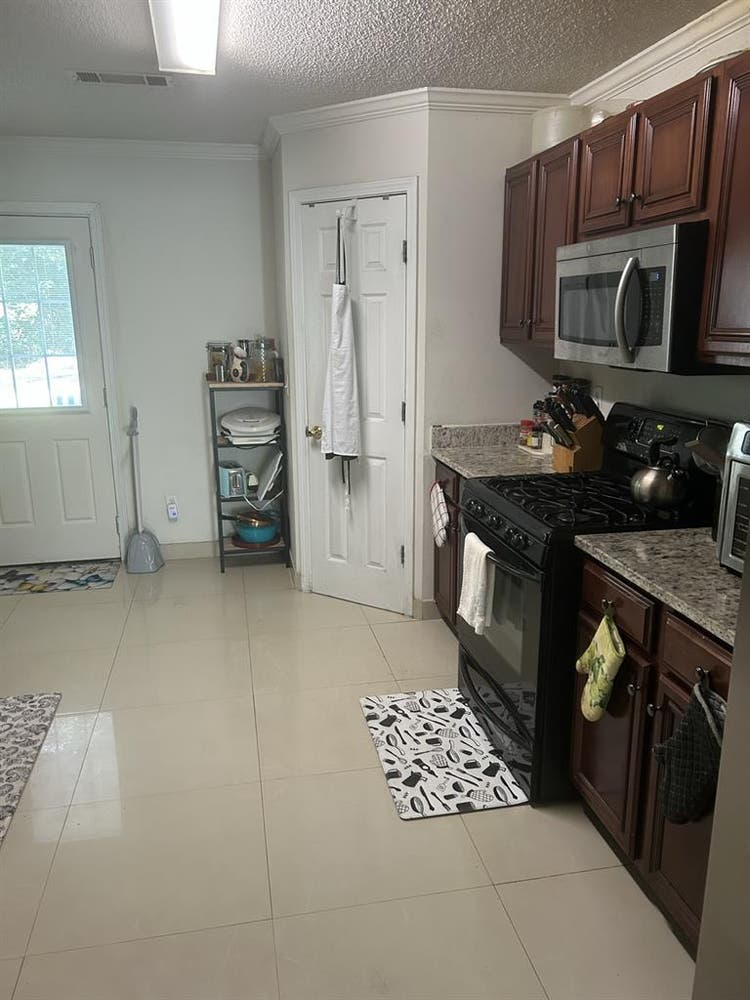 Room in upscale home