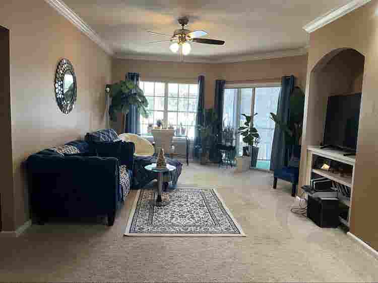 Furnished Room in Town Centerr