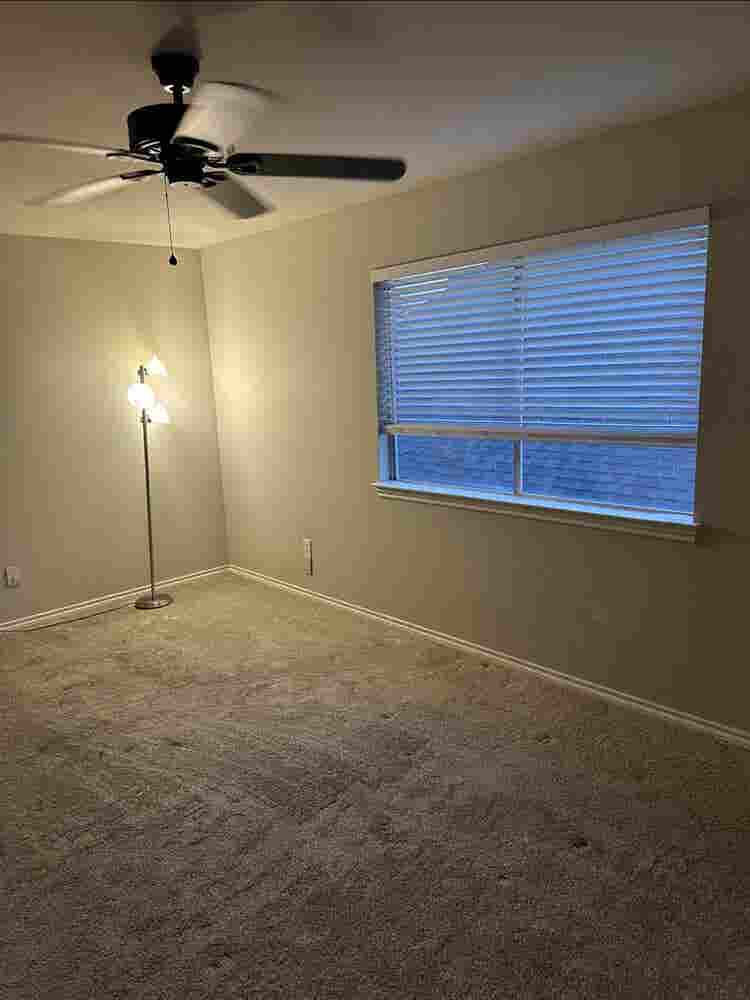 North Dallas room for rent