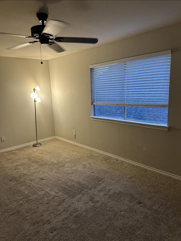 North Dallas room for rent