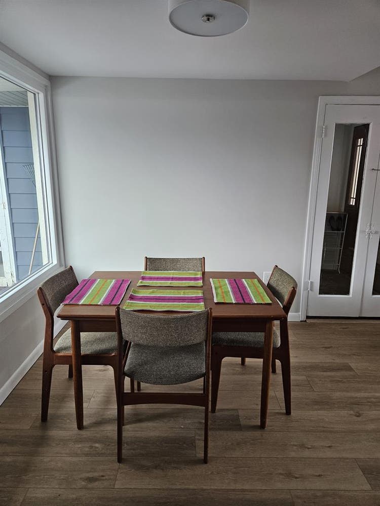 Room for Rent in Falls Church Home