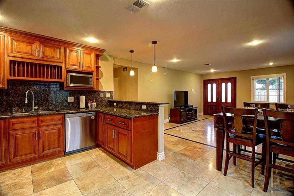 Master Bedroom with Ensuite