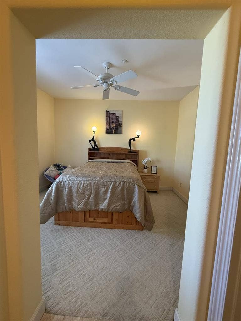 Private room 
for rent