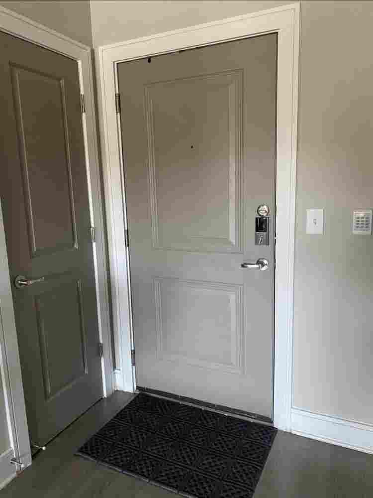 Individual private Rooms for rent.
