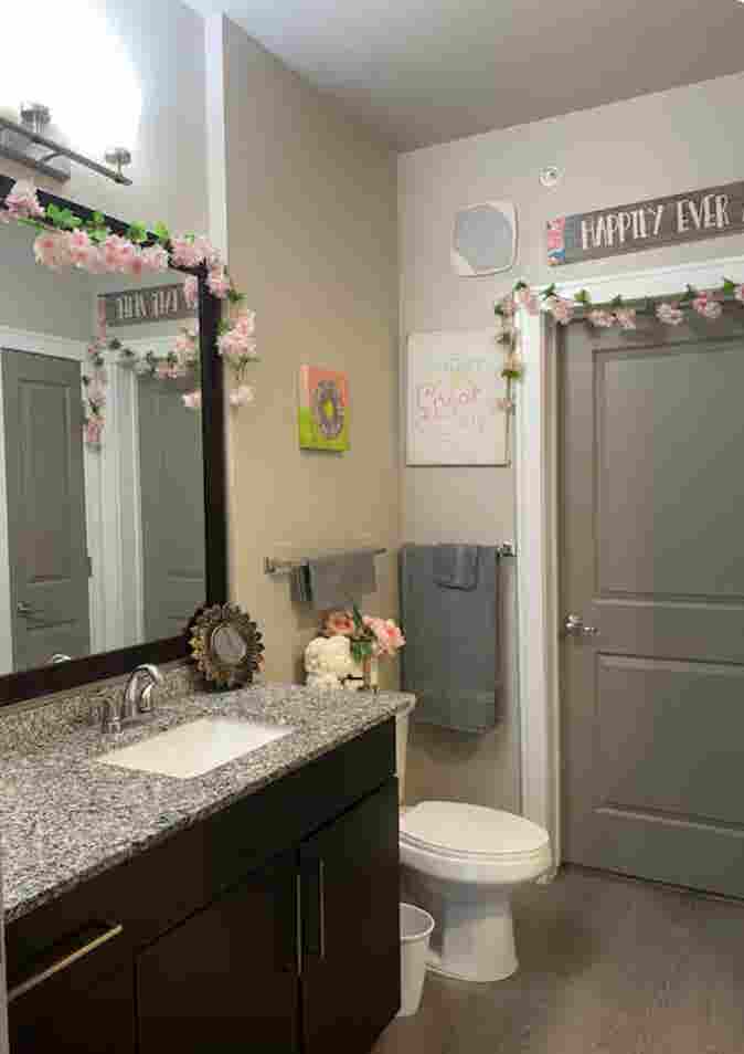 Individual private Rooms for rent.