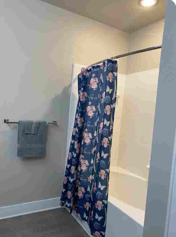 Individual private Rooms for rent.
