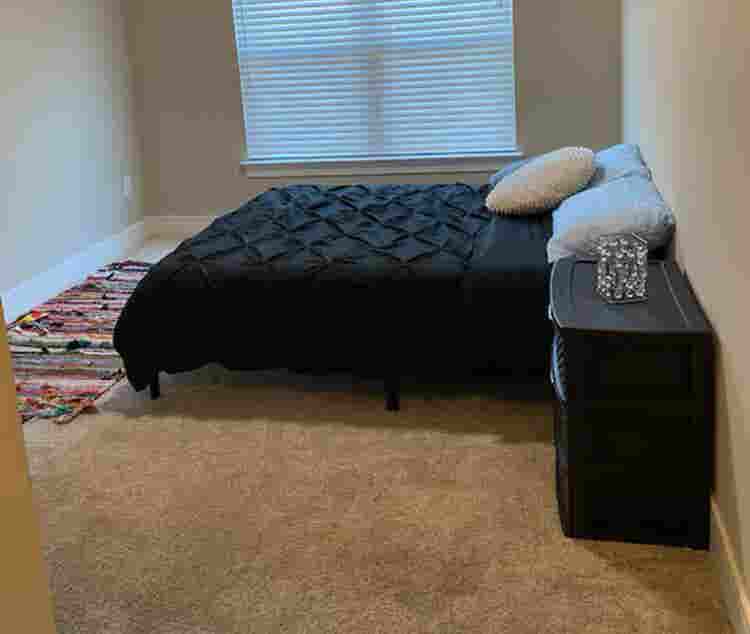 Individual private Rooms for rent.