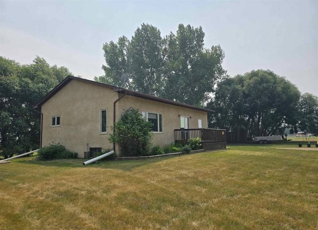 Looking for ladies as roommates!
