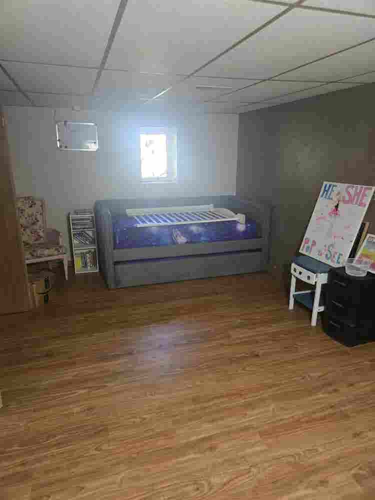 Clean room with private entrance