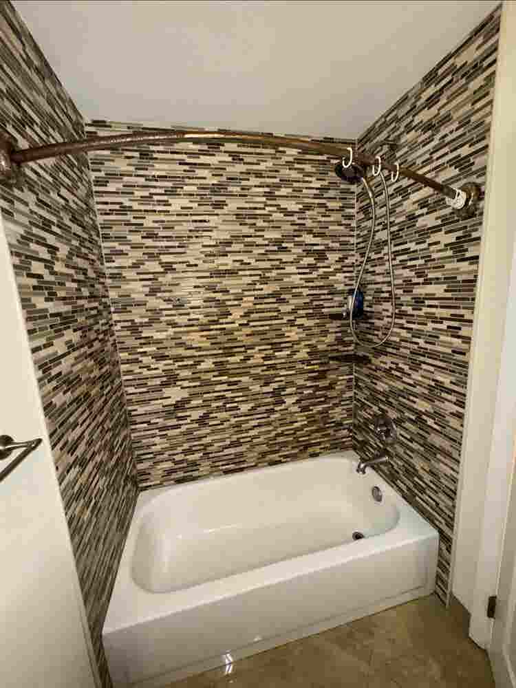 Roomate wanted