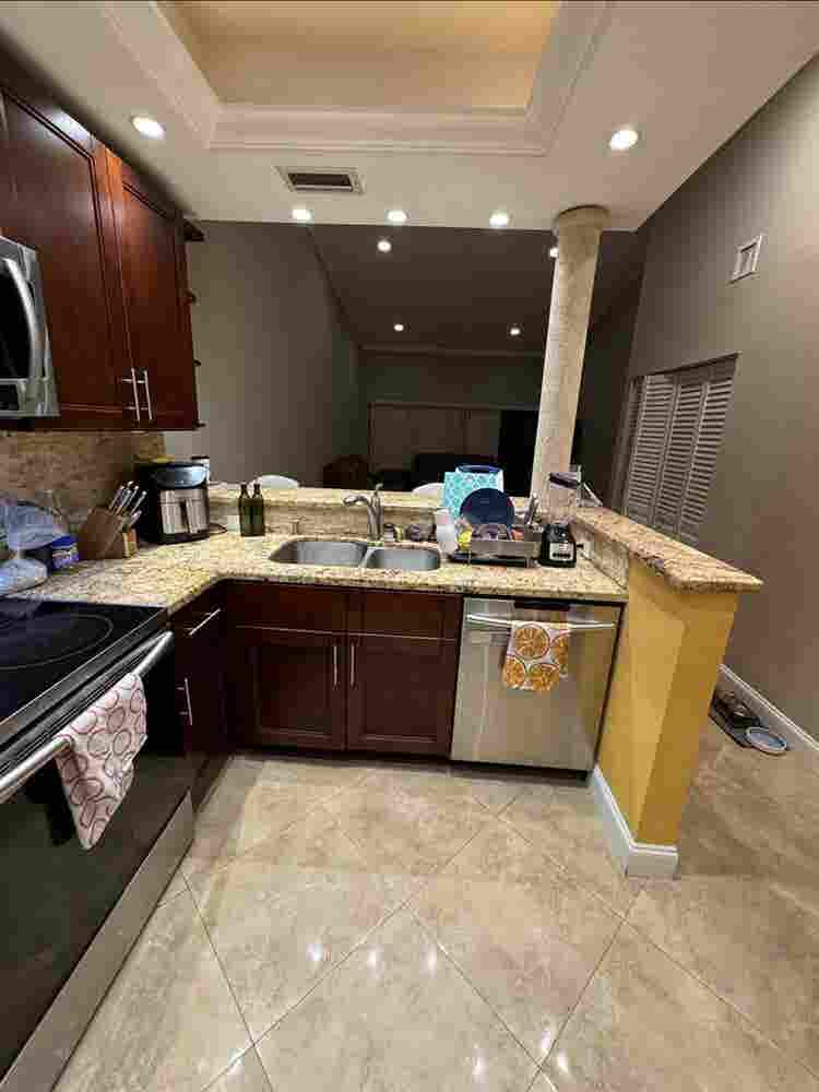 Roomate wanted